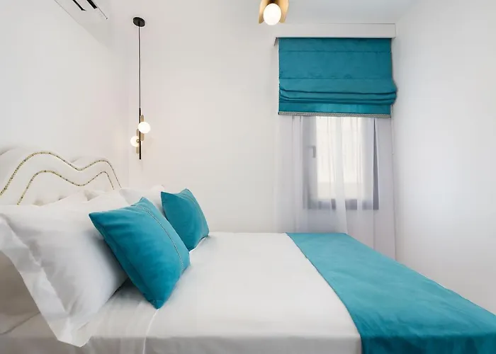 Castello Luxury With Private Jacuzzi Apartament *