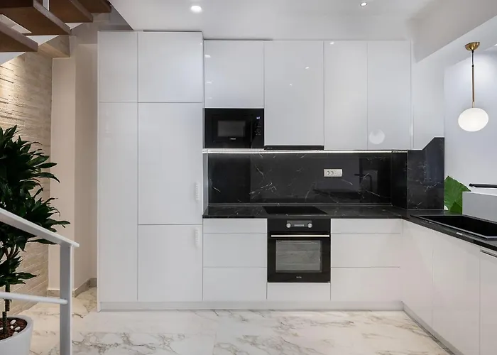 Castello Luxury With Private Jacuzzi