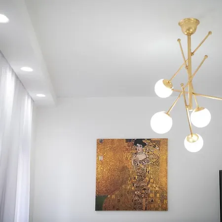 Castello Luxury With Private Jacuzzi