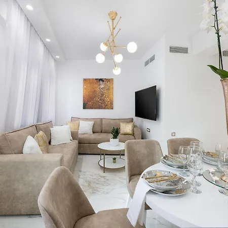 公寓 Castello Luxury With Private Jacuzzi 干尼亞