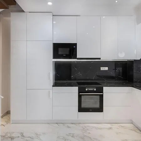 Castello Luxury With Private Jacuzzi