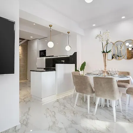 Castello Luxury With Private Jacuzzi *