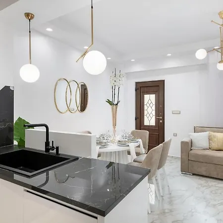 Castello Luxury With Private Jacuzzi 公寓 干尼亞