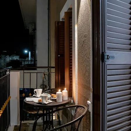 Castello Luxury With Private Jacuzzi