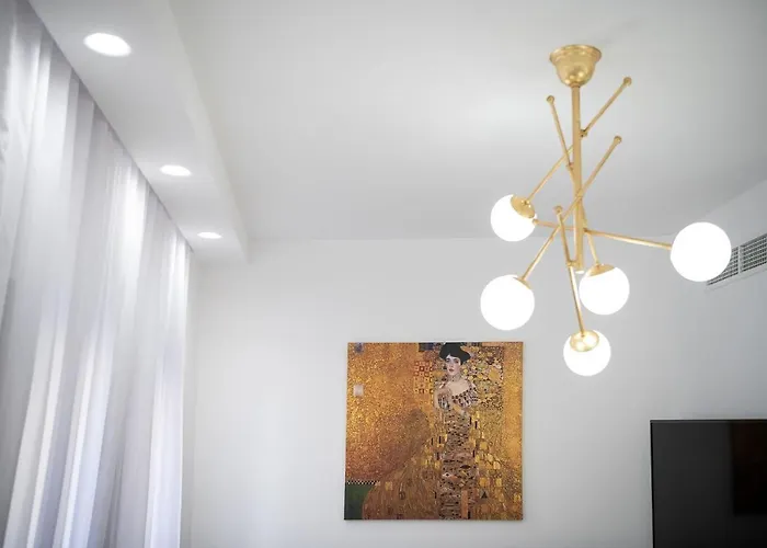 Castello Luxury With Private Jacuzzi