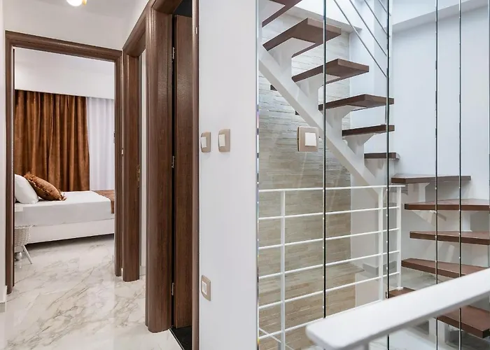 Castello Luxury With Private Jacuzzi