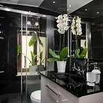 Castello Luxury With Private Jacuzzi Apartamento *