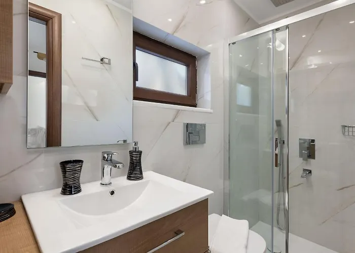 Castello Luxury With Private Jacuzzi Χανιά